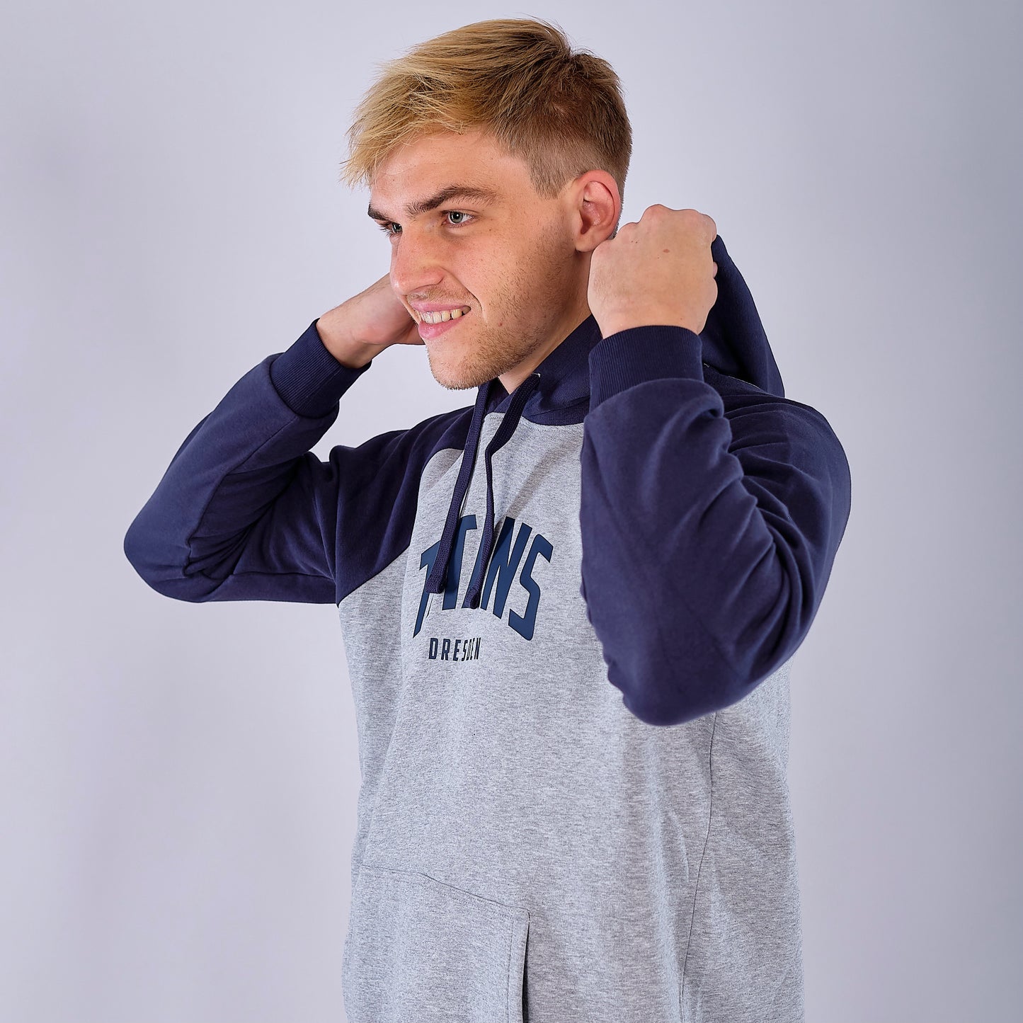 Hoodie Grau + blaue Ärmel großes Logo / unisex